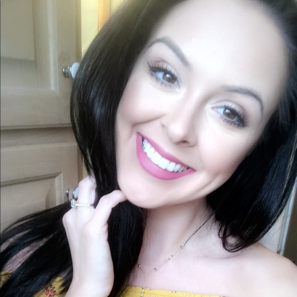 Meet your Posher, Haley